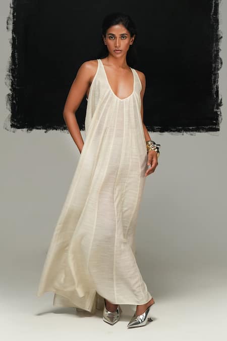 Shop Urvashi Kaur White Cotton, Silk Plunge Neck Silica Dress at Aza Fashions Shop_Urvashi Kaur_White Cotton, Silk Plunge Neck Silica Dress _at_Aza_Fashions