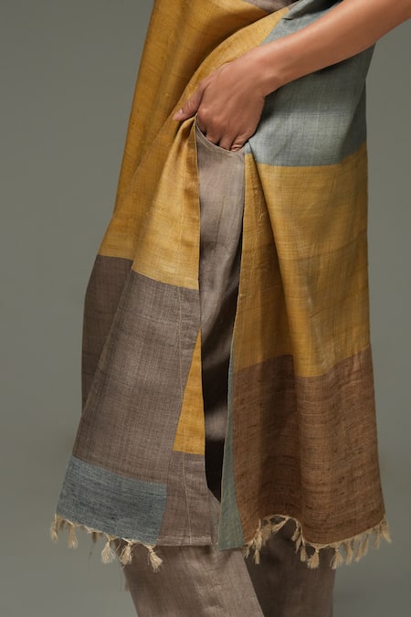 Urvashi Kaur Multi Color Tussar, Silk V-neck Zen Hanwoven Tunic Online at Aza Fashions Urvashi Kaur_Multi Color Tussar, Silk V-neck Zen Hanwoven Tunic _Online_at_Aza_Fashions