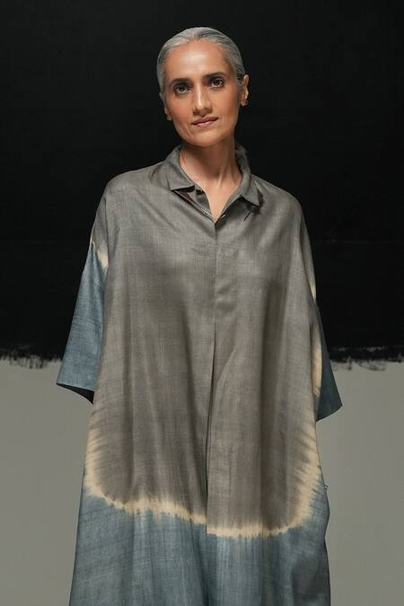 Buy_Urvashi Kaur_Gray Tussar, Silk Collared Tie-dyed Mizu Dress _Online_at_Aza_Fashions