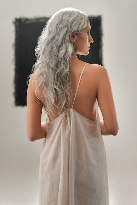 Urvashi Kaur Yuki Dress 