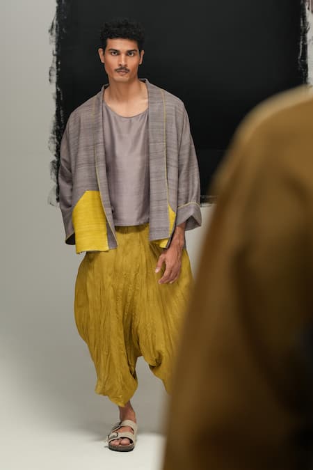 Buy Urvashi Kaur Gray Silk Designer Handwoven Mulberry T-shirt Online at Aza Fashions Buy_Urvashi Kaur_Gray Silk Designer Handwoven Mulberry T-shirt _Online_at_Aza_Fashions