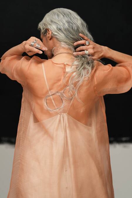 Buy Urvashi Kaur Orange V-neck Rust Sheer Designer Asa Tunic Online at Aza Fashions Buy_Urvashi Kaur_Orange V-neck Rust Sheer Designer Asa Tunic _Online_at_Aza_Fashions