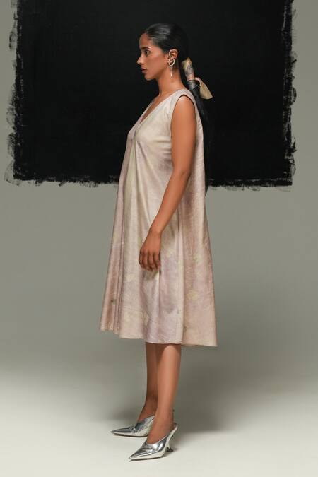 Buy Urvashi Kaur Pink Tussar, Silk V-neck Hina Dress Online at Aza Fashions Buy_Urvashi Kaur_Pink Tussar, Silk V-neck Hina Dress _Online_at_Aza_Fashions