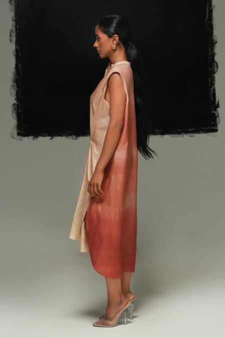 Urvashi Kaur_Peach Tussar, Silk Collared Sakura Ombre Dyed Dress _Online_at_Aza_Fashions