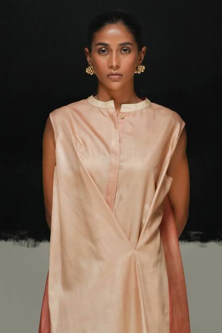 Buy_Urvashi Kaur_Peach Tussar, Silk Collared Sakura Ombre Dyed Dress _Online_at_Aza_Fashions