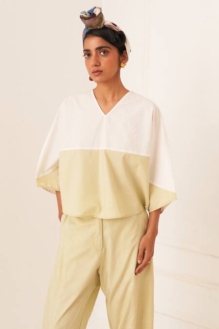 Buy_OFRIDA_White Cotton V-neck And Green Color Block Top _Online_at_Aza_Fashions