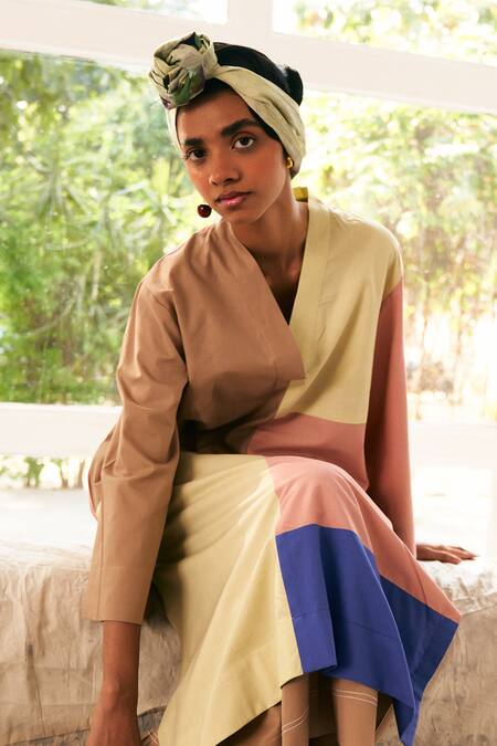 Buy_OFRIDA_Multi Color Cotton V-neck Multicolor Designer Turin Stft Kurta 