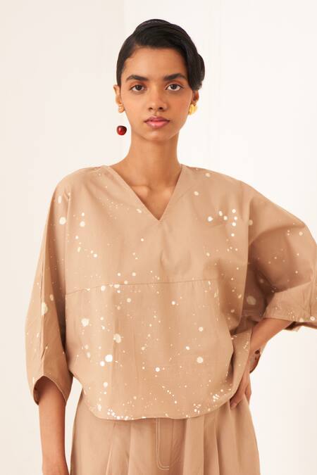 Shop OFRIDA Beige Cotton V-neck Designer Latte Yin Top Set Online at Aza Fashions Shop_OFRIDA_Beige Cotton V-neck Designer Latte Yin Top Set _Online_at_Aza_Fashions