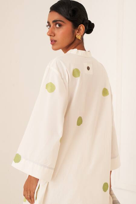 OFRIDA_White Cotton Split V-neck Limon Polka Dot Kurta Set _at_Aza_Fashions