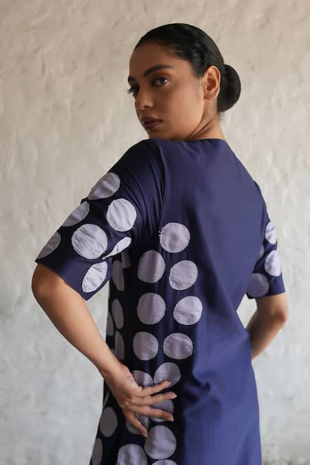 Shop Saksham & Neharicka Navy Cotton, Silk Applique Round Neck Blue Kurta Set Shop_Saksham & Neharicka_Navy Cotton, Silk Applique Round Neck Blue Kurta Set