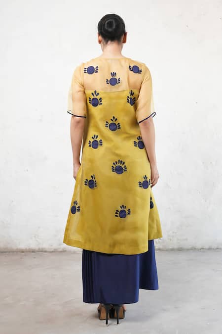 Shop Saksham & Neharicka Yellow Organza, Cotton, Applique Round Neck Kurta Set at Aza Fashions Shop_Saksham & Neharicka_Yellow Organza, Cotton, Applique Round Neck Kurta Set _at_Aza_Fashions