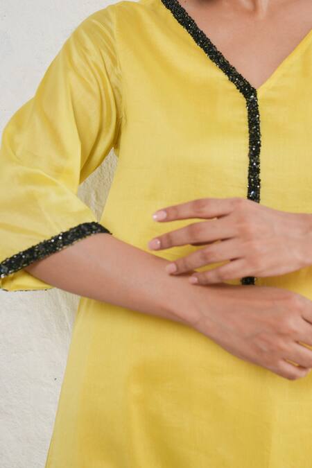 Buy Saksham & Neharicka Yellow Cotton, Silk Beads V-neck Hand Embroidered Kurta Set Online at Aza Fashions Buy_Saksham & Neharicka_Yellow Cotton, Silk Beads V-neck Hand Embroidered Kurta Set _Online_at_Aza_Fashions