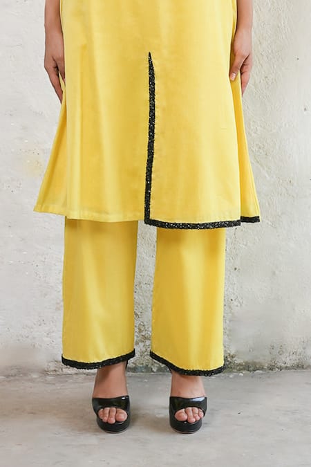 Saksham & Neharicka Yellow Cotton, Silk Beads V-neck Hand Embroidered Kurta Set at Aza Fashions Saksham & Neharicka_Yellow Cotton, Silk Beads V-neck Hand Embroidered Kurta Set _at_Aza_Fashions