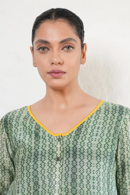 Shop Saksham & Neharicka Olive Green Cotton, Silk Round Neck Designer Kurta Set Online at Aza Fashions Shop_Saksham & Neharicka_Olive Green Cotton, Silk Round Neck Designer Kurta Set _Online_at_Aza_Fashions