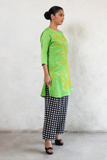 Shop Saksham & Neharicka Green Linen, Satin, Cotton, Silk Embroidery Round Neck Hand Kurta Set Online at Aza Fashions Shop_Saksham & Neharicka_Green Linen, Satin, Cotton, Silk Embroidery Round Neck Hand Kurta Set _Online_at_Aza_Fashions