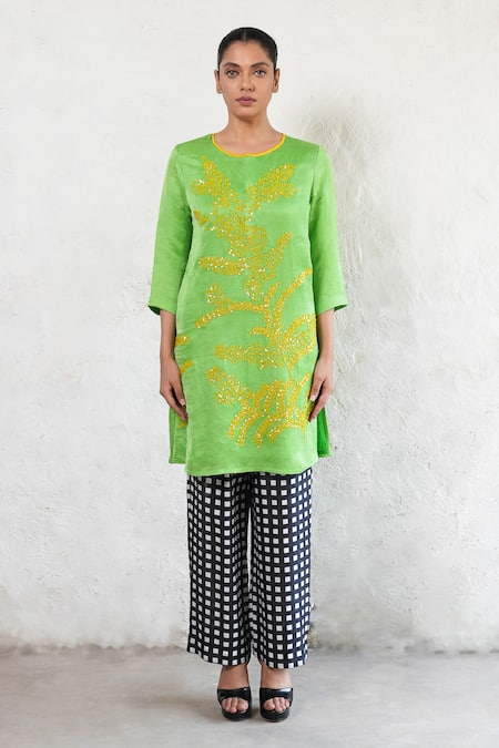 Saksham & Neharicka Hand Embroidered Green Kurta 