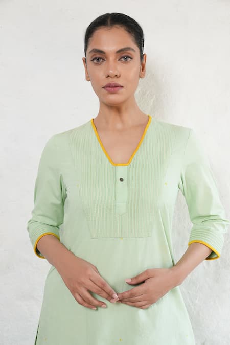 Saksham & Neharicka Mint Poplin, Cotton, Silk Embroidery V-neck Hand Green Kurta Set Online at Aza Fashions Saksham & Neharicka_Mint Poplin, Cotton, Silk Embroidery V-neck Hand Green Kurta Set _Online_at_Aza_Fashions
