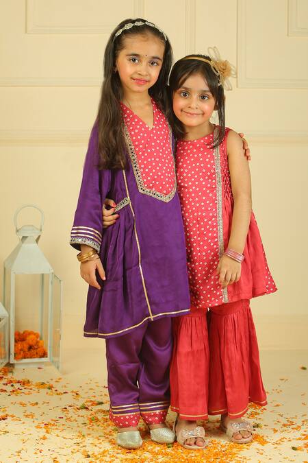 Buy_Pankhuri By Priyanka_Red Modal, Satin Sequins Bandhani Gharara Set 