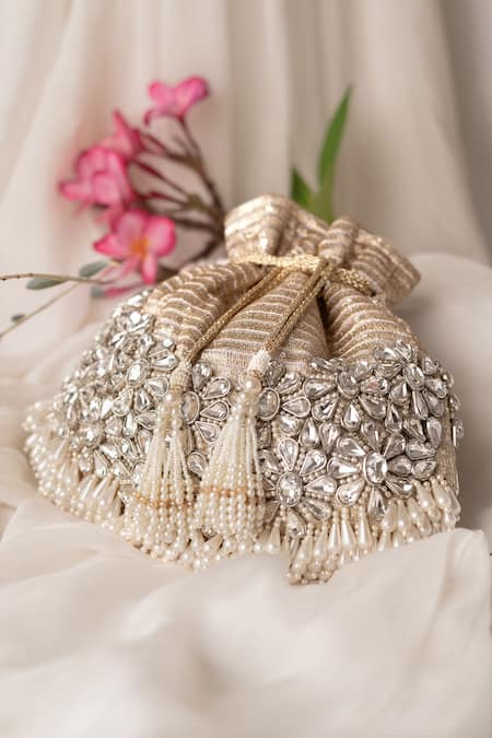 Buy_Bhavna Kumar_Gold Embroidery, Beads Kundan Embellished Potli Bag _Online_at_Aza_Fashions