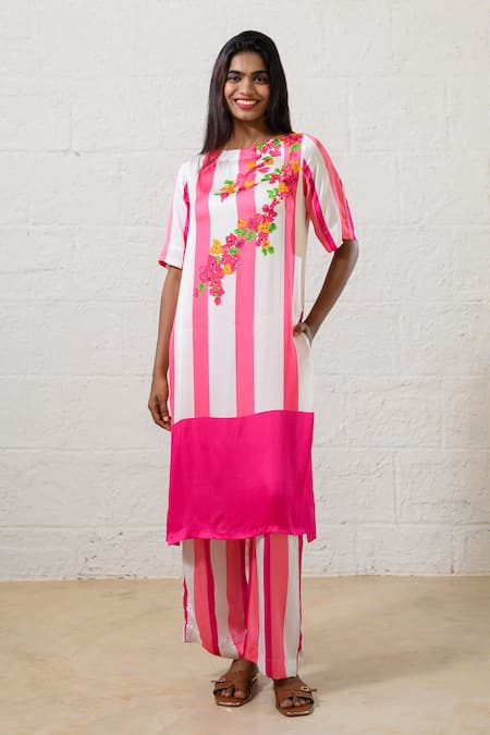 Prachi Kamat Pink Modal, Satin Embroidery Round Neck Striped Kurta And Pant Set 