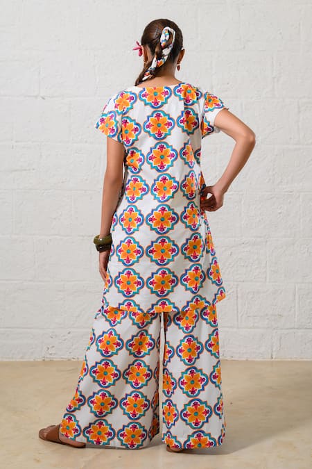 Prachi Kamat Multicolor Printed Kurta & Palazzo Set 