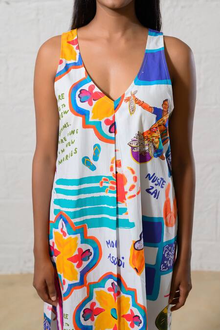 Shop_Prachi Kamat_Multi Color Poplin V-neck Multicolor Printed Kurta And Pant Set _Online_at_Aza_Fashions