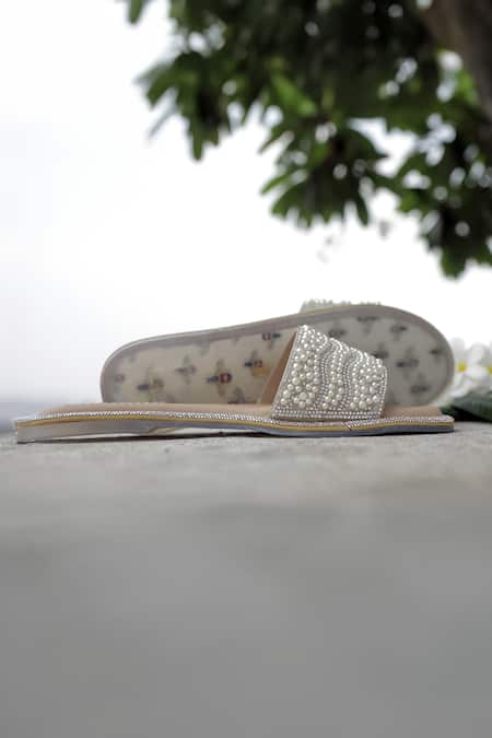 Shiveen Shiveen Designer Magnolia Flats 