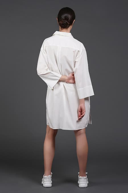 Shop Samant Chauhan White Cotton Collared Sculpted Hue Shirt Dress at Aza Fashions Shop_Samant Chauhan_White Cotton Collared Sculpted Hue Shirt Dress _at_Aza_Fashions
