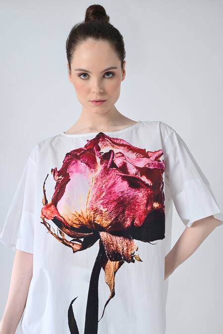 Samant Chauhan_White Cotton Round Neck Velvet Petals Top _Online_at_Aza_Fashions