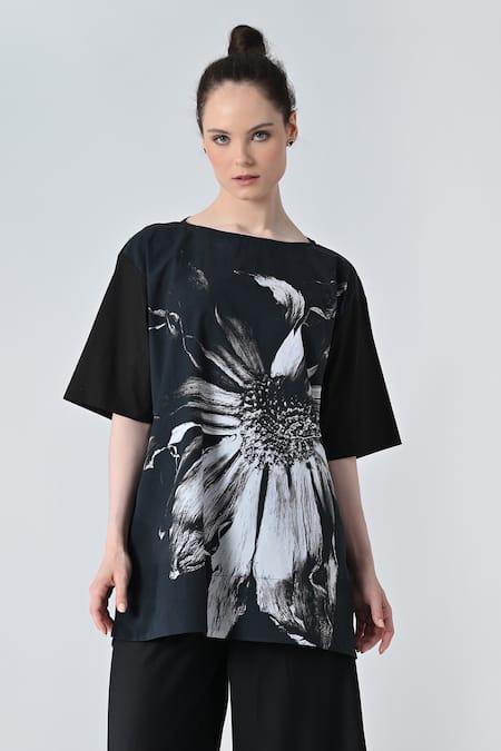 Samant Chauhan Floral Print Black Daisy Top 
