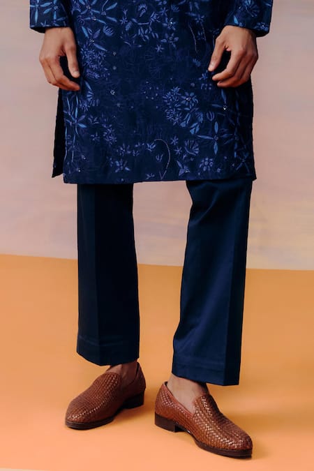 Mishru Blue Chanderi Embroidery Navy Kane Kurta Set Online at Aza Fashions Mishru_Blue Chanderi Embroidery Navy Kane Kurta Set _Online_at_Aza_Fashions