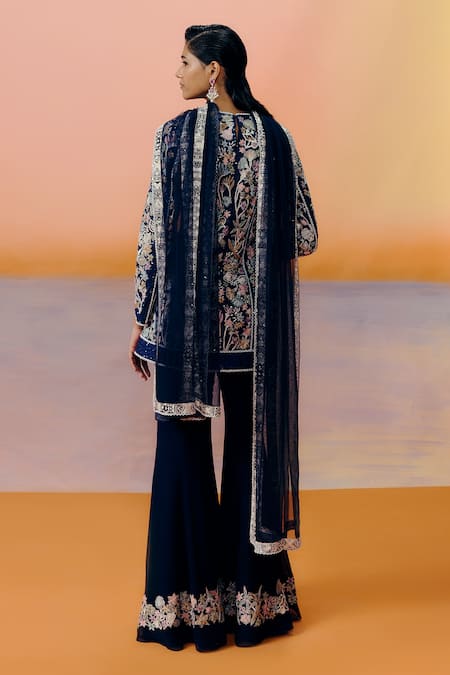 Mishru Gina Kurta Set 
