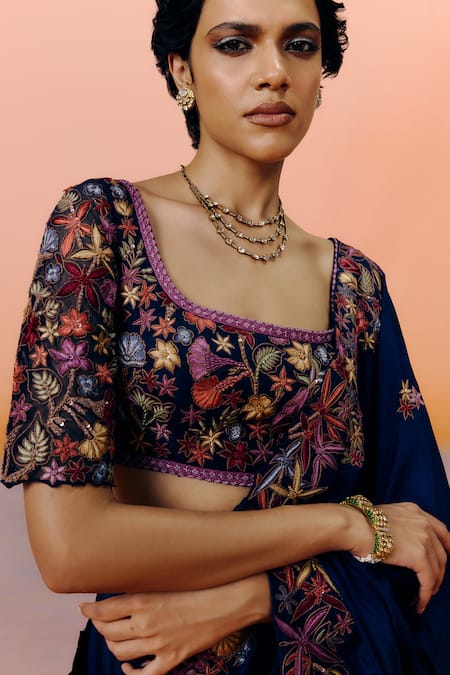 Buy_Mishru_Navy Silk Embroidery Square Neck Vida Blue Saree Set _Online_at_Aza_Fashions