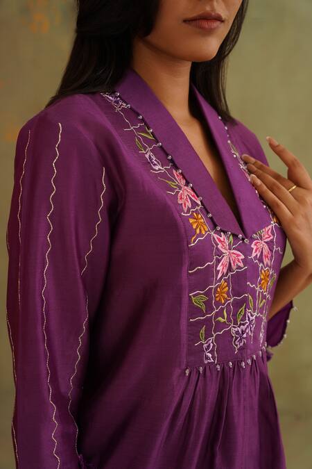 Midori By Sgv_Purple Cotton, Silk, Chanderi Embroidery, Sequins V-neck Hand Pant Set _at_Aza_Fashions