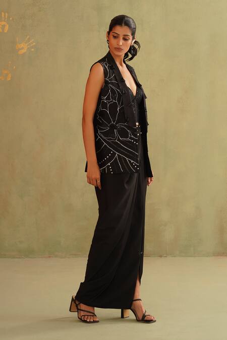 Buy_Midori By Sgv_Black Cotton Sequins V-neck Hand Embroidered Jacket Set _Online_at_Aza_Fashions