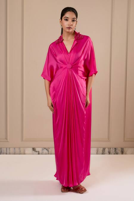 Omana By Ranjana Bothra_Pink Silk Satin Embroidery Collared Designer Kaftan _Online_at_Aza_Fashions
