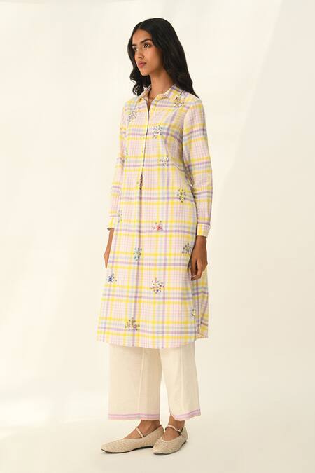 Buy_Payal Pratap_Ivory Handloom Cotton Embroidery Collared Pinetorum Check Tunic _Online_at_Aza_Fashions