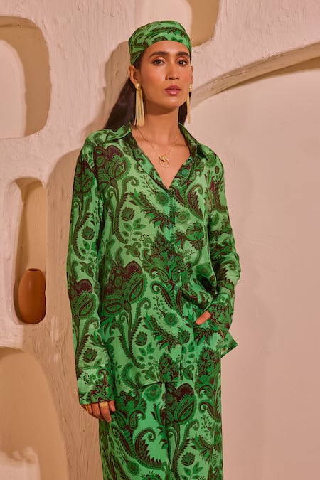 Buy_Nitara Dhanraj Label_Green Crepe Notched Neck Printed Cropped Top And Pant Set _Online_at_Aza_Fashions