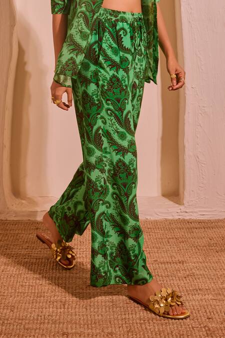 Nitara Dhanraj Label_Green Crepe Collared, Scoop Neck Designer Shirt Bustier Pant Set _Online_at_Aza_Fashions