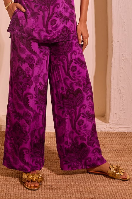 Nitara Dhanraj Label_Purple Crepe Round Neck Iris Designer Kurta And Pant Set _Online_at_Aza_Fashions