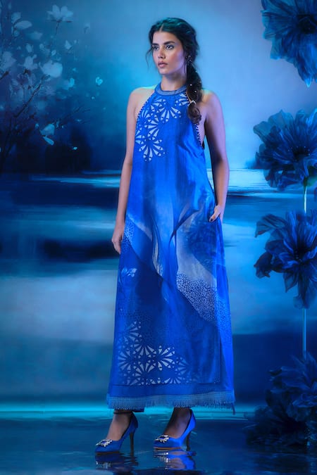 Mandira Wirk - Indian_Blue Chanderi Embroidery Halter Neck Kurta Pant Dupatta Set _Online_at_Aza_Fashions