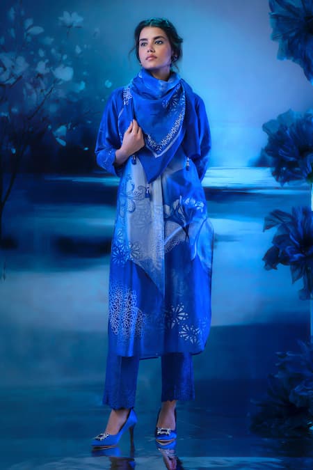 Mandira Wirk - Indian Blue Chanderi Kurta Set with Dupatta 