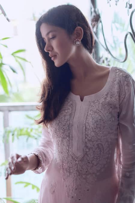 LABEL AISHWARYRIKA Georgette Chikankari Kurta Set 