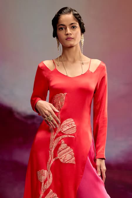 Kavitha Gutta_Pink Satin Zari Round Neck Orange And Kurta Set _Online_at_Aza_Fashions