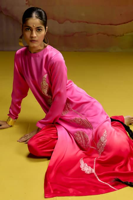 Kavitha Gutta_Pink Satin Applique Round Neck Ombre And Red Kurta Pant Set _at_Aza_Fashions