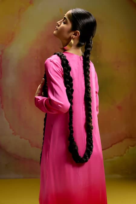 Kavitha Gutta Ombre Pink & Red Kurta Pant Set 