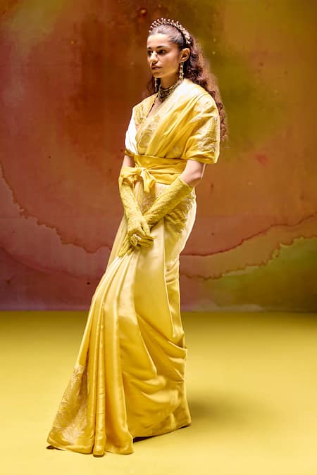 Shop_Kavitha Gutta_Yellow Satin Embroidery, Zari Sweetheart Neck Light Ombre Saree With Blouse _Online_at_Aza_Fashions