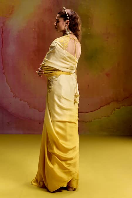 Kavitha Gutta Light Yellow Ombre Saree With Blouse 