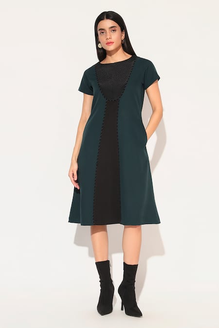 Linetribe_ Green Crepe Round Neck Designer Oberon Dress