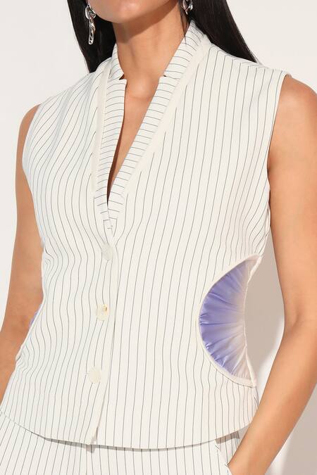 Shop Linetribe_ White Crepe V-neck Striped Waist Coat Set Shop_Linetribe__White Crepe V-neck Striped Waist Coat Set